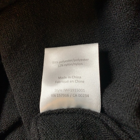 IMNYC Isaac Mizrahi Women’s size medium black boat neck sweater new w/‎ tags - Picture 8 of 8